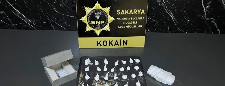 Kokaini mücevher kutusuna zulalamış