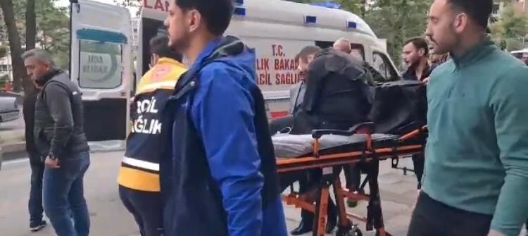 Kolu kıyma makinesine sıkışınca makineyle birlikte ameliyata alındı