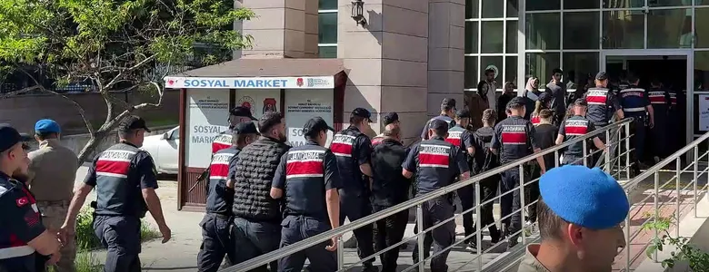 KOM ve Siber ekiplerden büyük operasyon