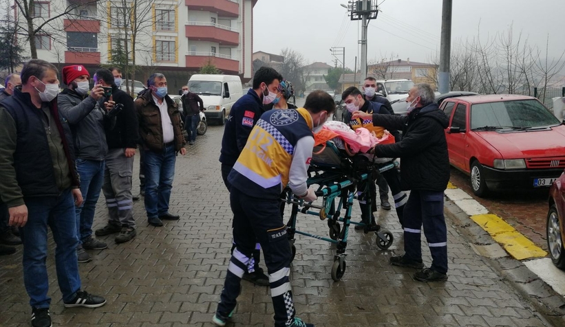 Komşuda 4 kişi  karbonmonoksit gazından zehirlendi