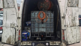 Komşuda akaryakıt kaçakçılığı operasyonu