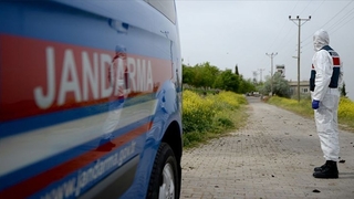 Komşuda bir mahalle karantinaya alındı