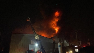 Komşuda fabrika yangını