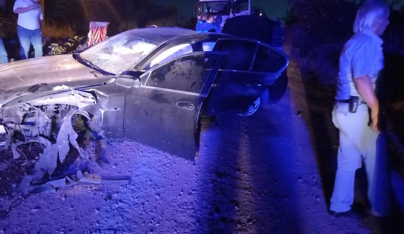 Komşuda feci kaza; 1’i ağır 2 yaralı