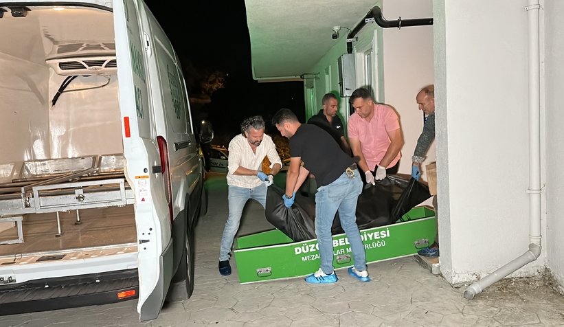 Komşuda kadın cinayeti