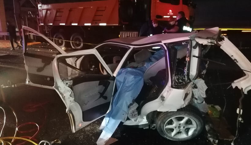 Komşuda korkunç kaza: 3 ölü, 2 yaralı