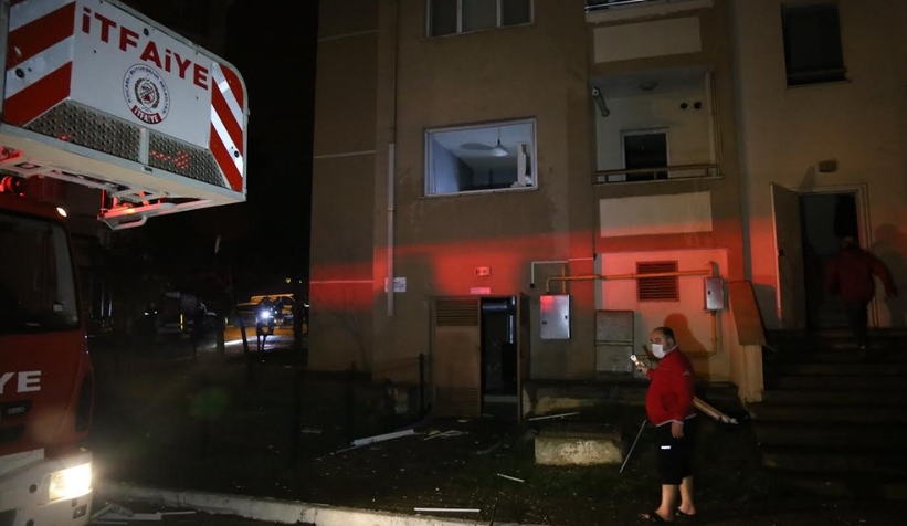 Komşuda mahalleyi sokağa döken patlama