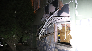 Komşuda mutfak tüpü patladı: 2 yaralı