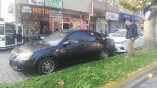 Komşuda oto galeriler kurşunlandı