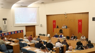 Komşuda ulaşım ve suya zam yapıldı