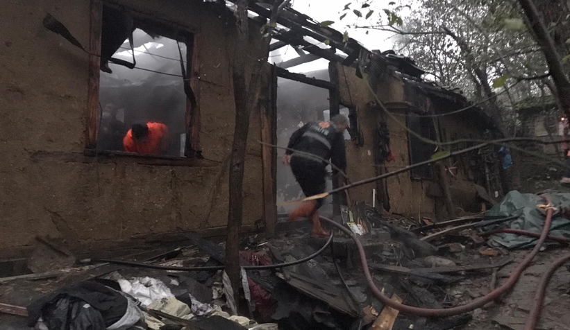 Komşuda yangın: 1 yaralı