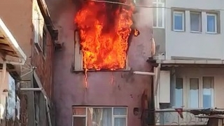 Komşuda yangın faciası, 4 yaşındaki çocuk öldü