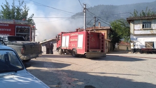 Komşuda yangın faciası: Bir kişi hayatını kaybetti