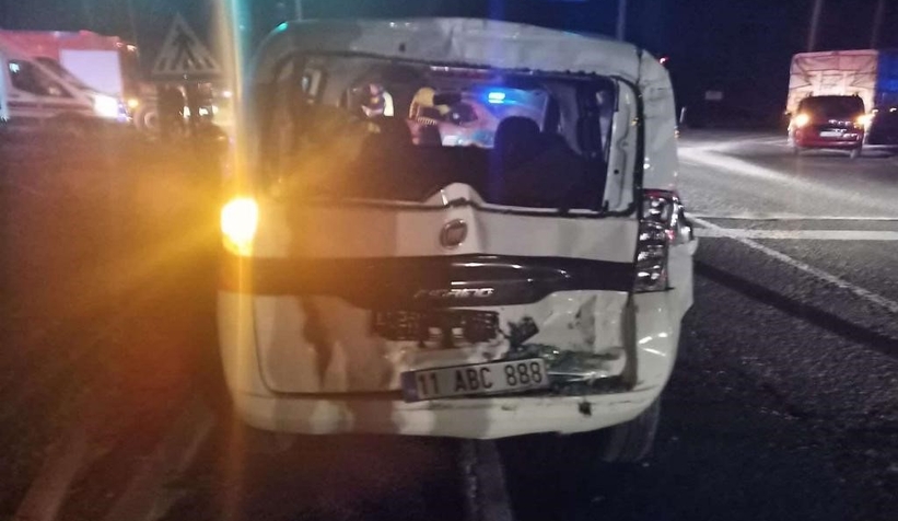 Komşuda zincirleme kaza: 4 yaralı