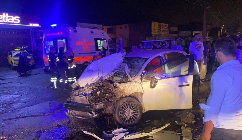 Komşuda zincirleme kaza; 6'sı çocuk 15 yaralı