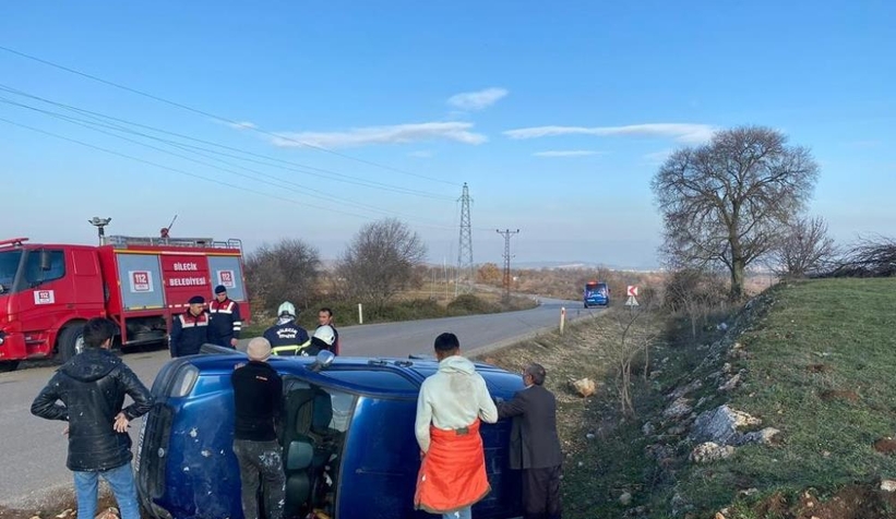 Kontrolden çıkan araç devrildi