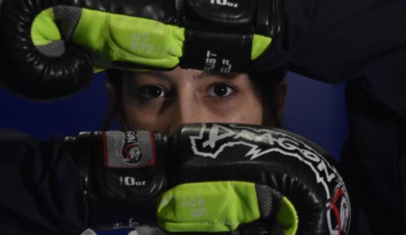  Konya'da 'yapamazsın' diyenlere inat kick boks şampiyonu oldu