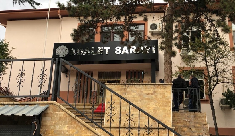 Köpek katliamında 5 kişiden 4'ü mahkemeye sevk edildi