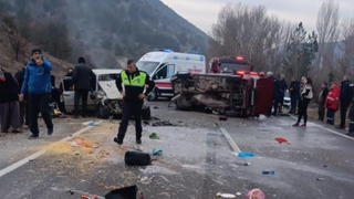 Korkunç kaza: 3 ölü, 3 yaralı