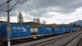 Korkunç olay; Fotoğraf çektirmek isterken akıma kapıldılar