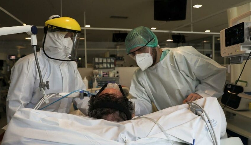 Korona araştırması; Belirti göstermeyenler arasında yayılıyor