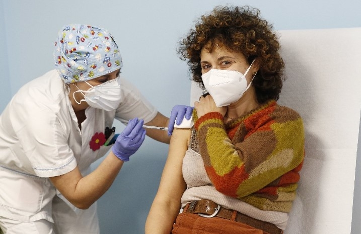 Korona aşısı ile grip aşısını aynı anda olanlar dikkat: Çarpıcı iddia