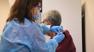 Korona aşısı Sakarya’da ilk gönüllüye yapıldı