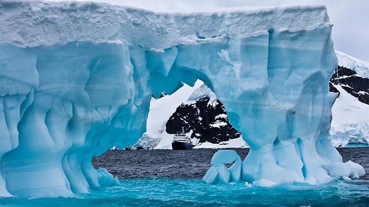 Korona bir tek oraya yayılmamıştı;İlk kez görüldü