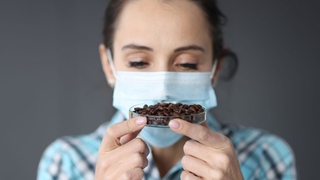 Korona sonrası ortaya çıkan koku bozukluğunun sebebi bulundu