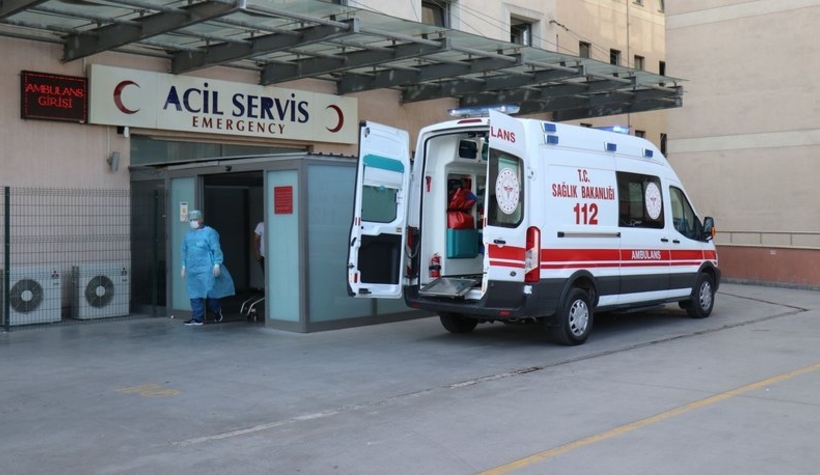 Korona şüphesi ile hastaneye kaldırıldı
