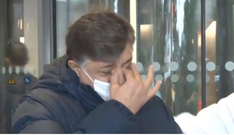 Gözyaşları içinde taburcu oldu