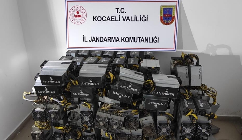 Kripto para üretmek için 600 bin TL’lik cihaz çaldı