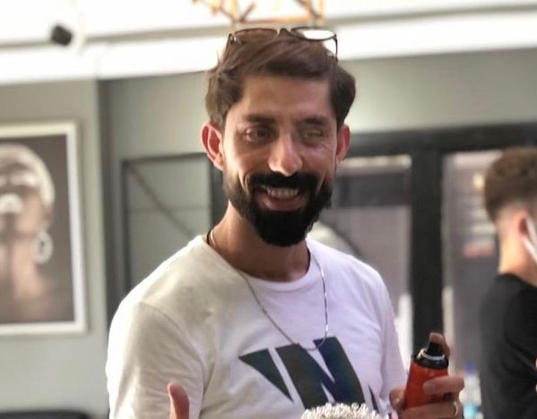 Kuaför iş yerinde ölü bulundu