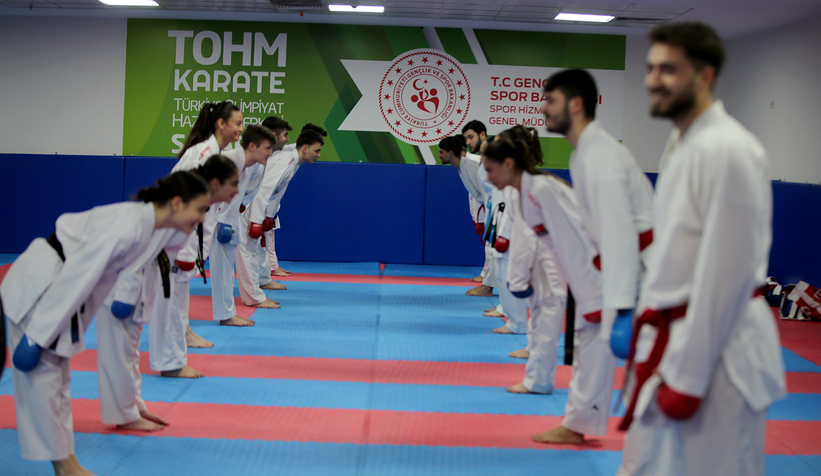  Kulüp Başkanı Zengin’den karate takımına ziyaret