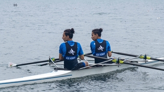 Kürekte Bahar Kupası yarışları Sapanca Gölü'nde yapıldı