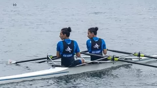 Kürekte Bahar Kupası yarışları Sapanca Gölü'nde yapıldı