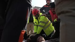 Kurtardılar, dakikalarca uğraştılar ama hayata döndüremediler