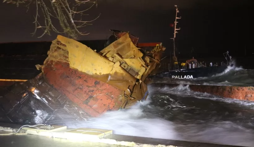 Kuru yük gemisi Karadeniz'de battı; 12 mürettebat kayıp