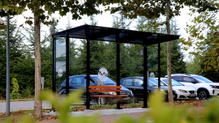 Kampüste yeni durakların montajı tamam