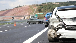 Kuzey Marmara Otoyolunda zincirleme kaza: 2 yaralı