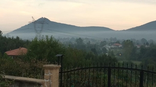 Kuzuluk çöplüğünden yayılan duman vadiyi kapladı