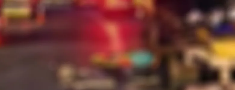 Lastik değişimi faciayla bitti; Tırın altında kaldı