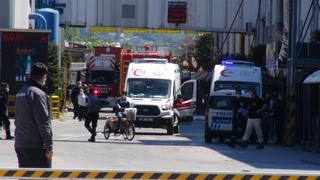 Lastik fabrikasında yangın