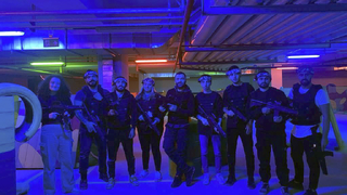 Lazer Tag etkinliğinde mücadele ettiler