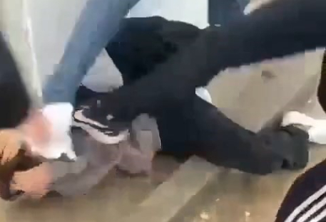 Lise öğrencisini feci şekilde darp edip bıçaklayanlar yakalandı