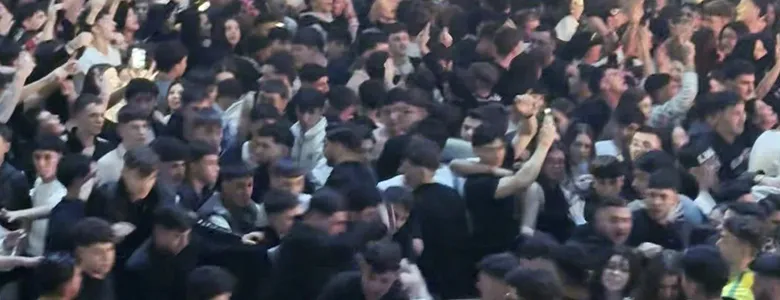 Lvbel C5 konserinde ortalık karıştı; Tekme tokat darp edildi