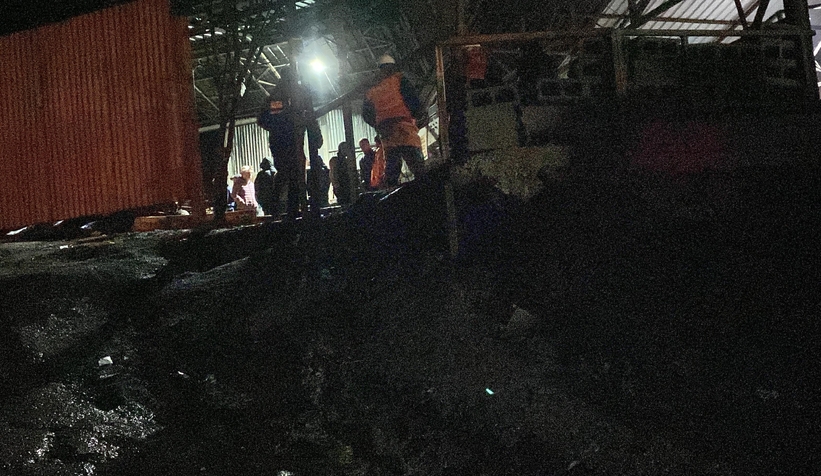 Maden ocağında mahsur kalan işçiler 11 saat sonra kurtarıldı