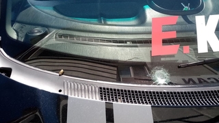 Maganda kurşunu minibüse isabet etti