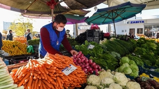 Mahalle pazarlarında düzenleme yapıldı