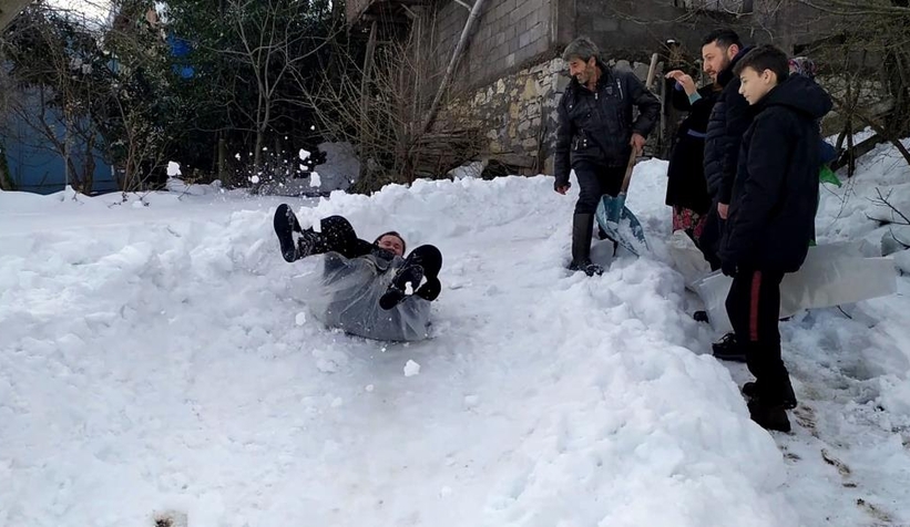 Mahallelinin kayak keyfi